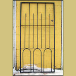 Gate